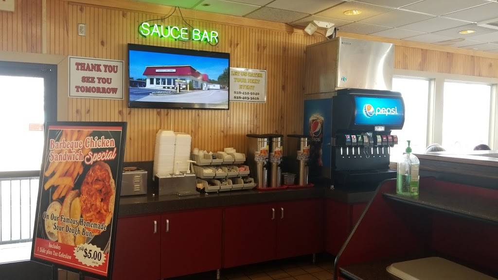 Butchs BBQ & Breakfast | restaurant | 1234 Burkemont Ave, Morganton, NC 28655, USA | 8284325040 OR +1 828-432-5040