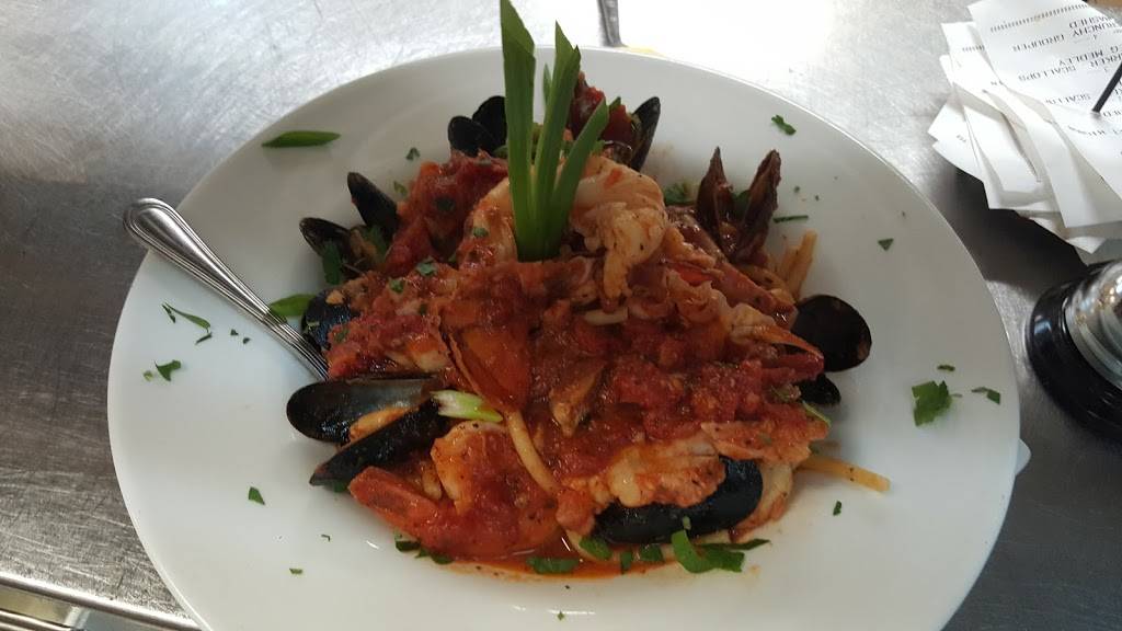 University Grill | restaurant | 7790 Cypress Lake Dr, Fort Myers, FL 33907, USA | 2394374377 OR +1 239-437-4377