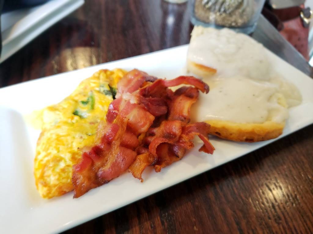 Talons Clubhouse Restaurant | restaurant | 2217 Eagle Harbor Pkwy, Fleming Island, FL 32003, USA | 9042691953 OR +1 904-269-1953