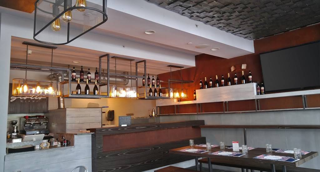 Giotto Maestro della Pizza | restaurant | 959 West Ave #2, Miami Beach, FL 33139, USA | 3055321138 OR +1 305-532-1138