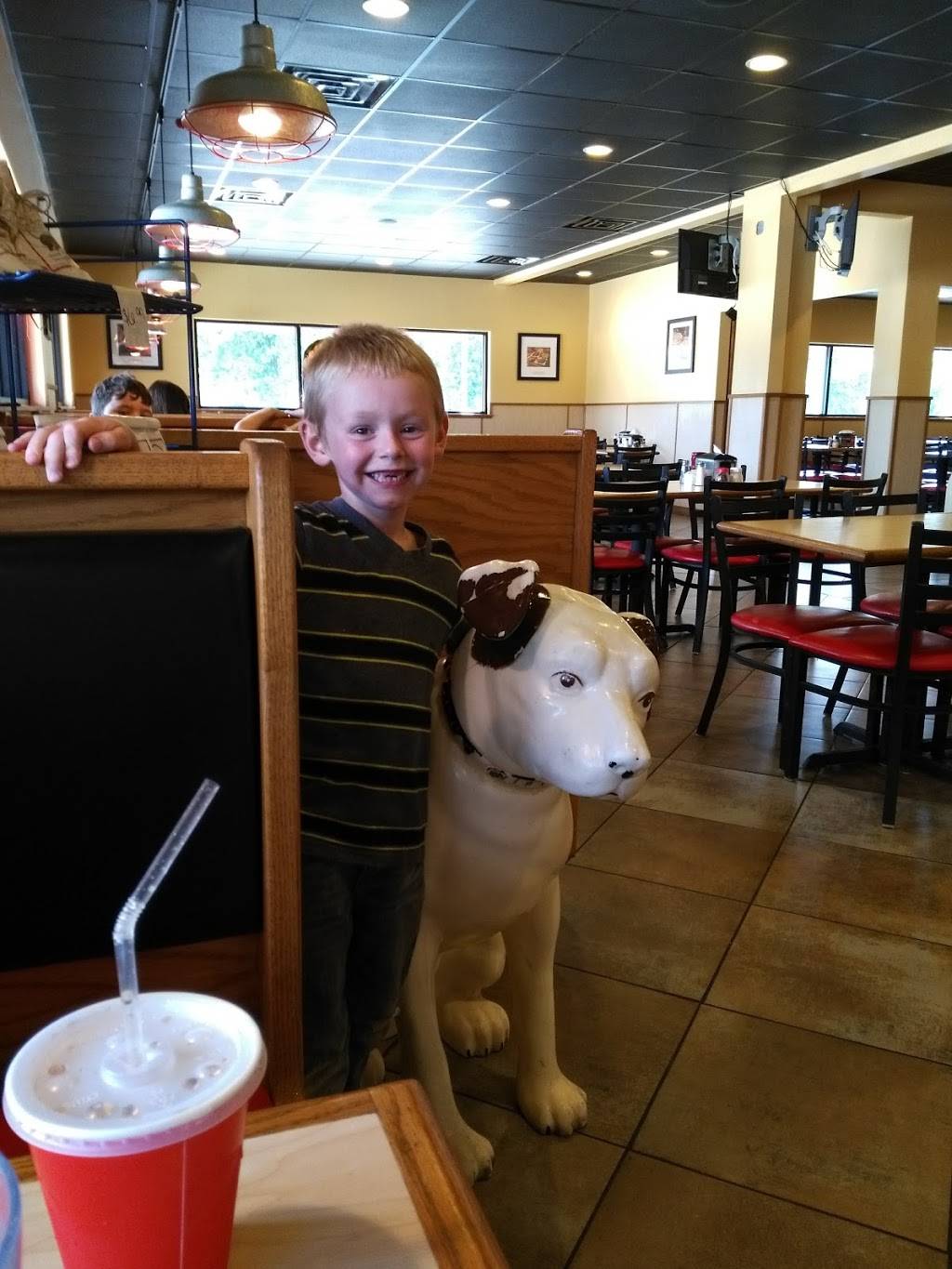 Pizza Inn | restaurant | 406 Sylamore Ave, Mountain View, AR 72560, USA | 8702695454 OR +1 870-269-5454