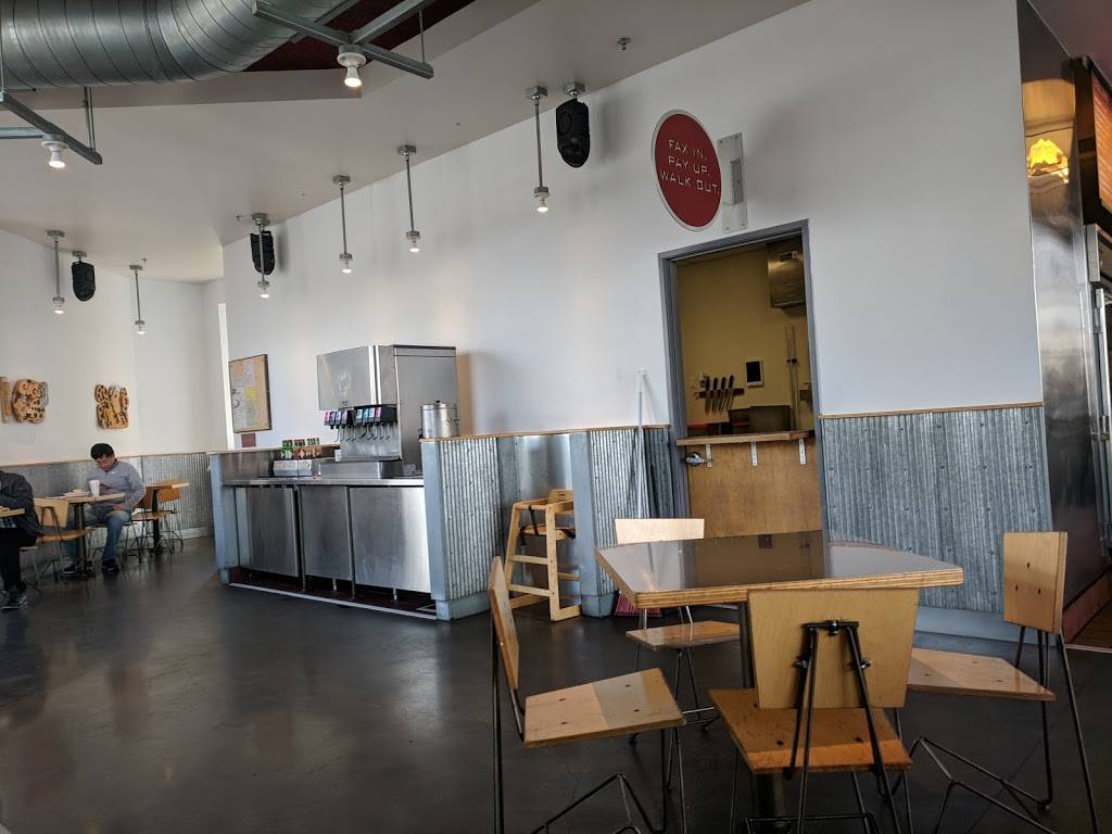 Chipotle Mexican Grill | restaurant | 5565 Auto Mall Pkwy, Fremont, CA 94538, USA | 5109799397 OR +1 510-979-9397