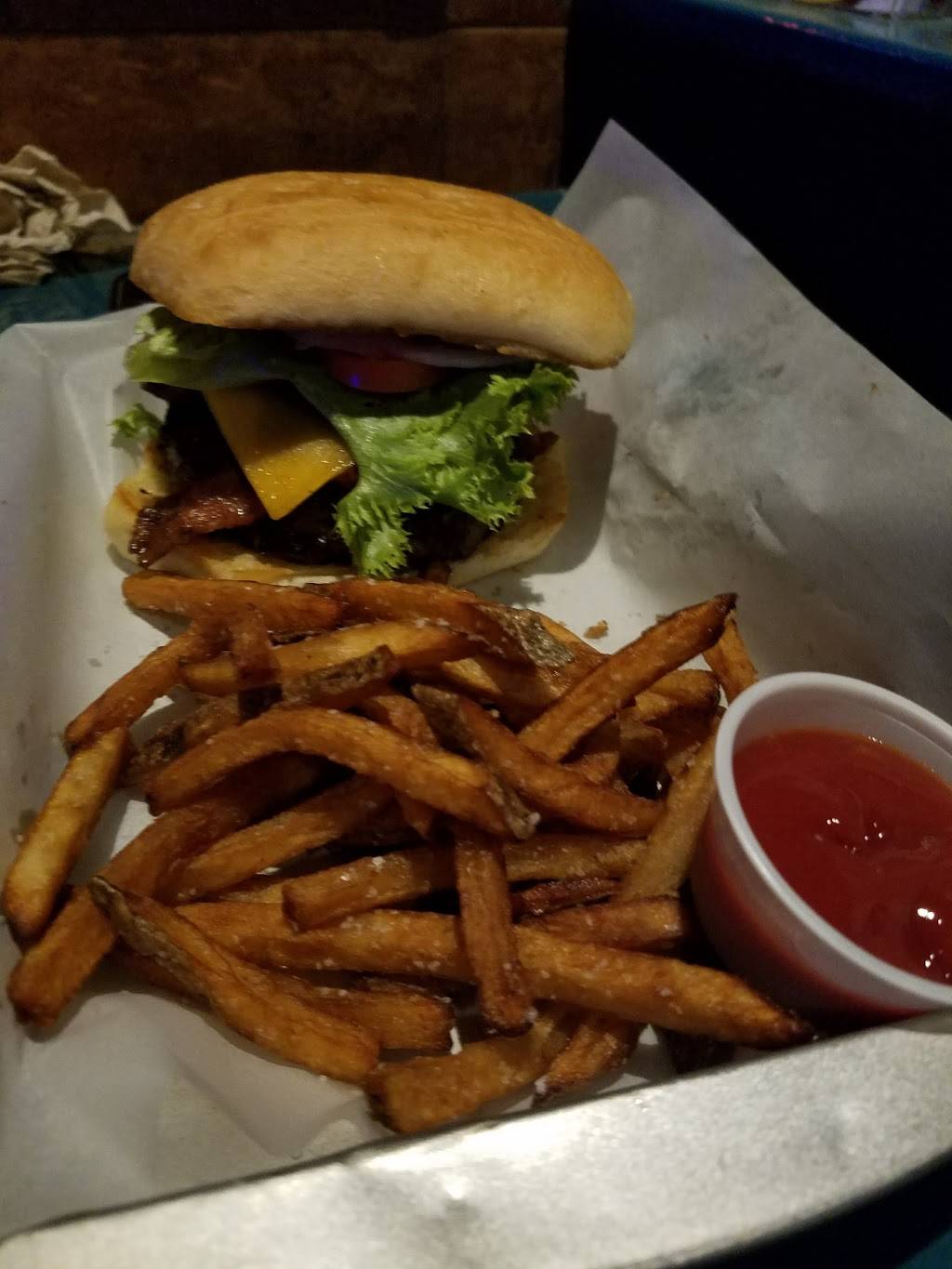 The Blue Grasshopper Pizza | restaurant | NW, 6361 Riverside Plaza Ln, Albuquerque, NM 87120, USA | 5055822504 OR +1 505-582-2504