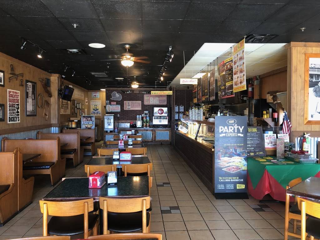 Dickeys Barbecue Pit | restaurant | 1511 Justin Rd, Lewisville, TX 75077, USA | 9723173400 OR +1 972-317-3400