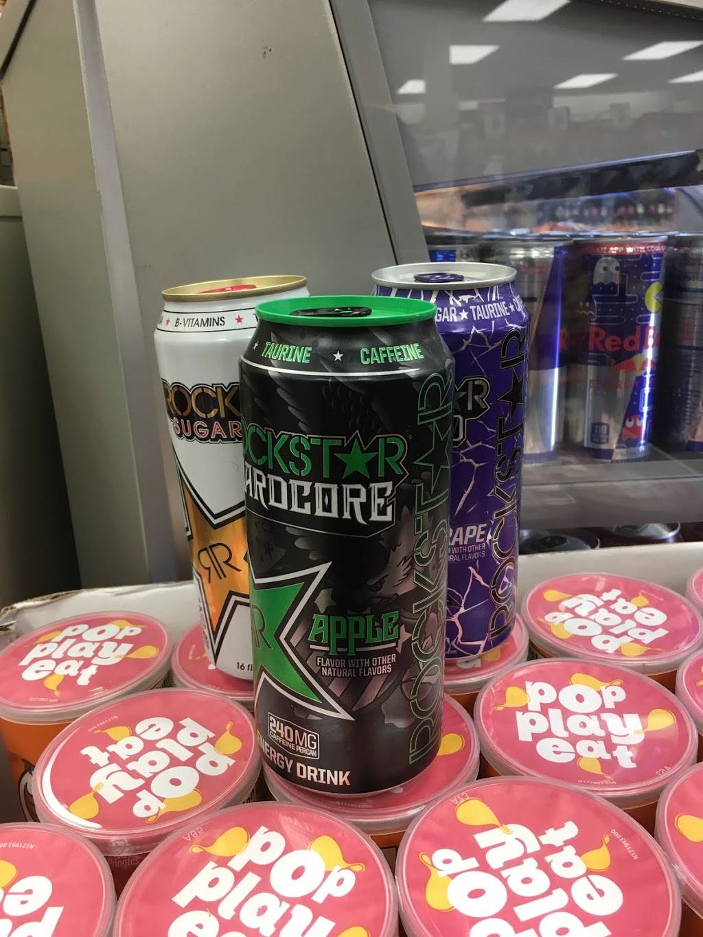 Holiday Stationstores | cafe | 4075 Vinewood Ln N, Plymouth, MN 55442, USA | 7635530565 OR +1 763-553-0565