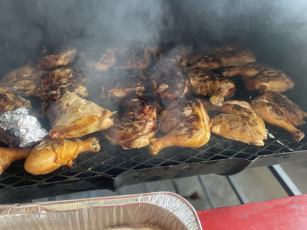 Robinson BBQ | restaurant | 1029 N Main St, Milan, TN 38358, USA | 7314180647 OR +1 731-418-0647