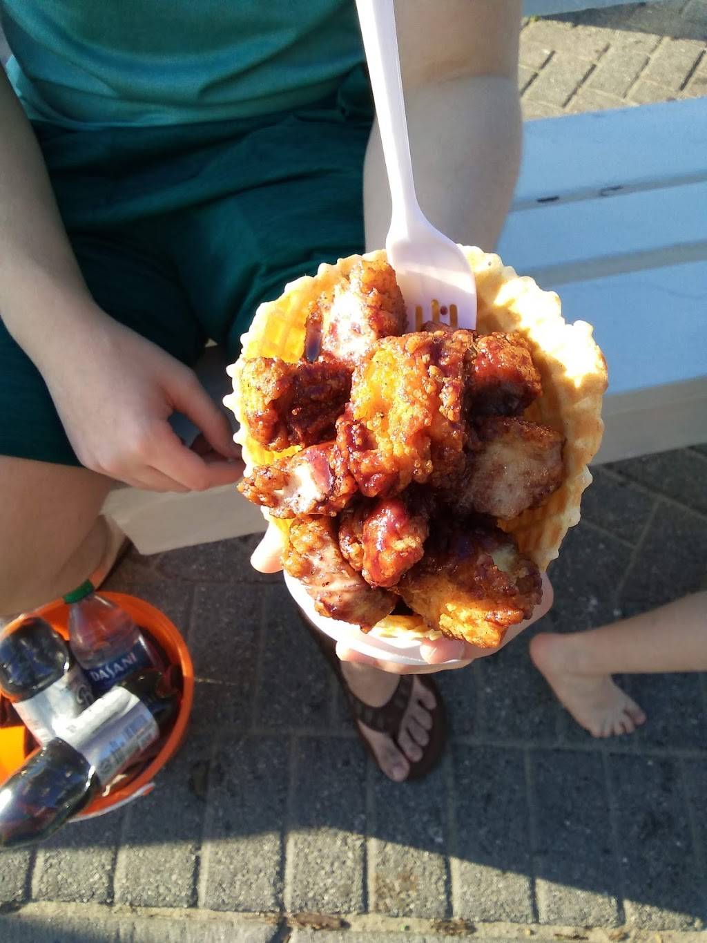 Glazed | restaurant | 8 Rehoboth Ave, Rehoboth Beach, DE 19971, USA | 3022787175 OR +1 302-278-7175