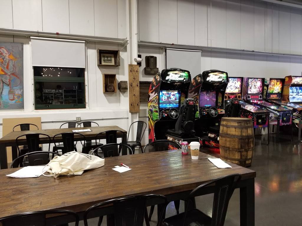 Springdale Barrel Room | restaurant | 6748, 102 Clinton St, Framingham, MA 01702, USA | 7747775430 OR +1 774-777-5430