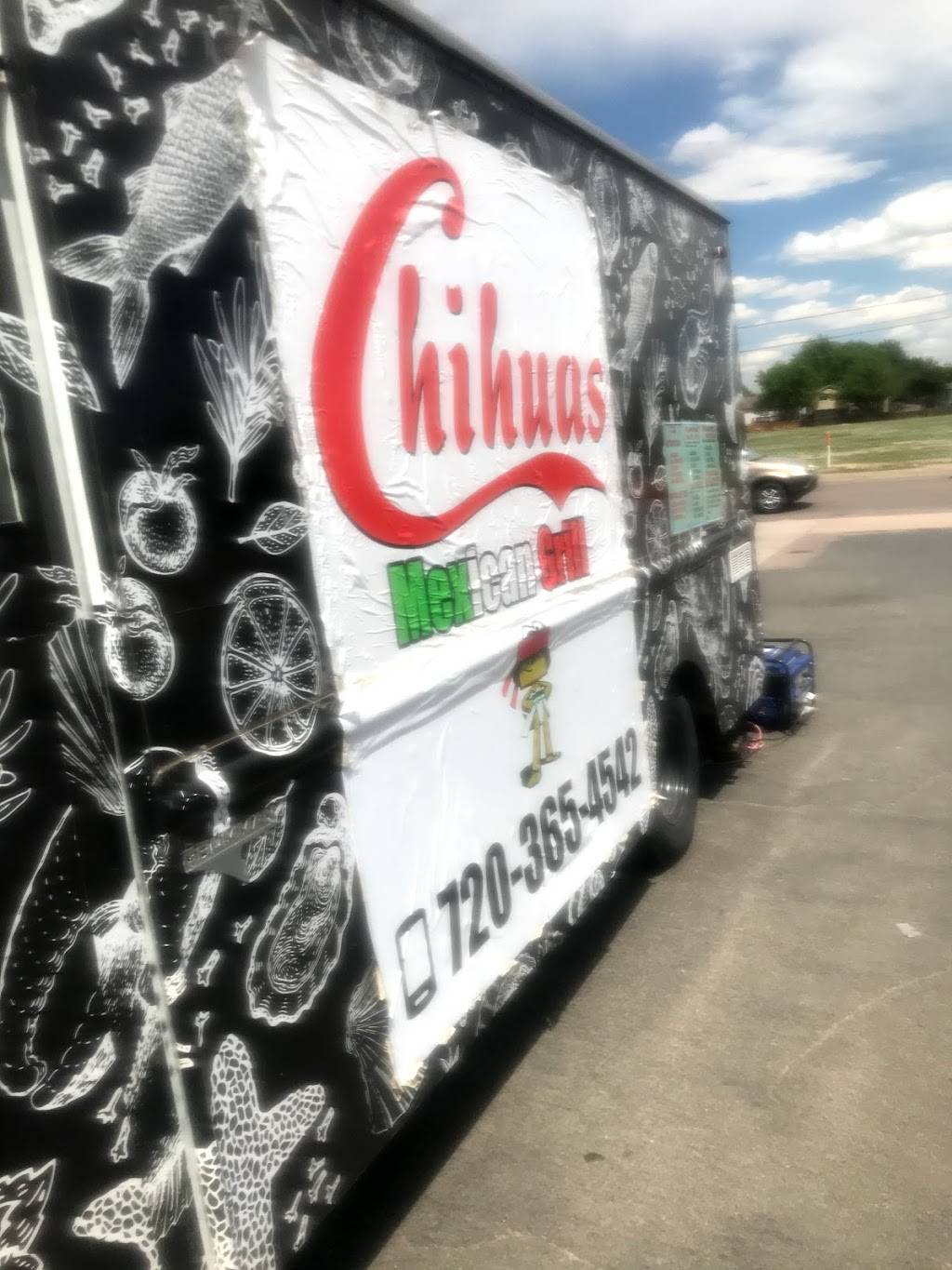 Chihuas Mexican Grill Food Truck | restaurant | 18400 E 22nd Ave, Aurora, CO 80011, USA | 7203654542 OR +1 720-365-4542