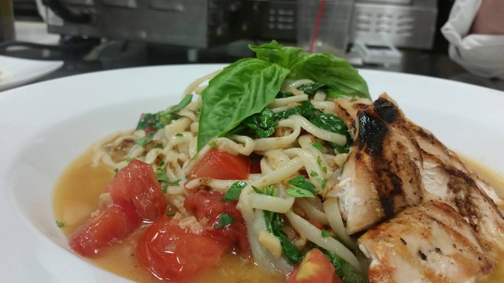 Simonini Gourmet | restaurant | 226 W Cleveland Rd, Granger, IN 46530, USA | 5748553147 OR +1 574-855-3147