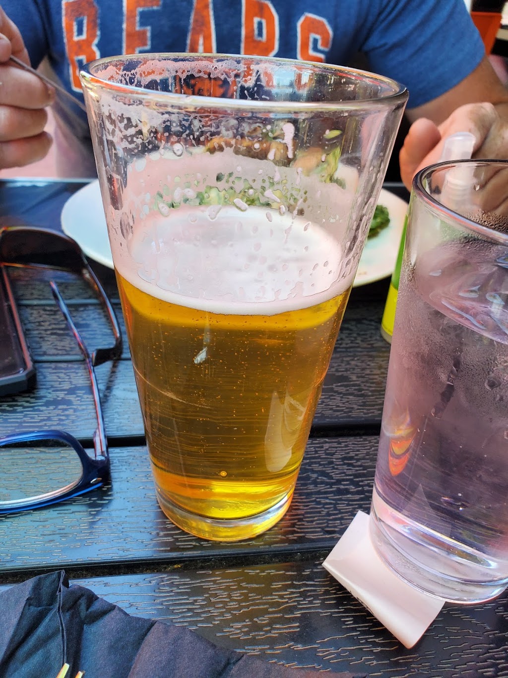 Wingman Birdz + Brewz | restaurant | 230 E Main St, Walla Walla, WA 99362, USA | 5095292199 OR +1 509-529-2199