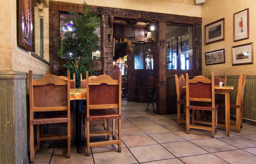 Marias Restaurant | restaurant | 27080 Old 41 Rd, Bonita Springs, FL 34135, USA | 2394951868 OR +1 239-495-1868