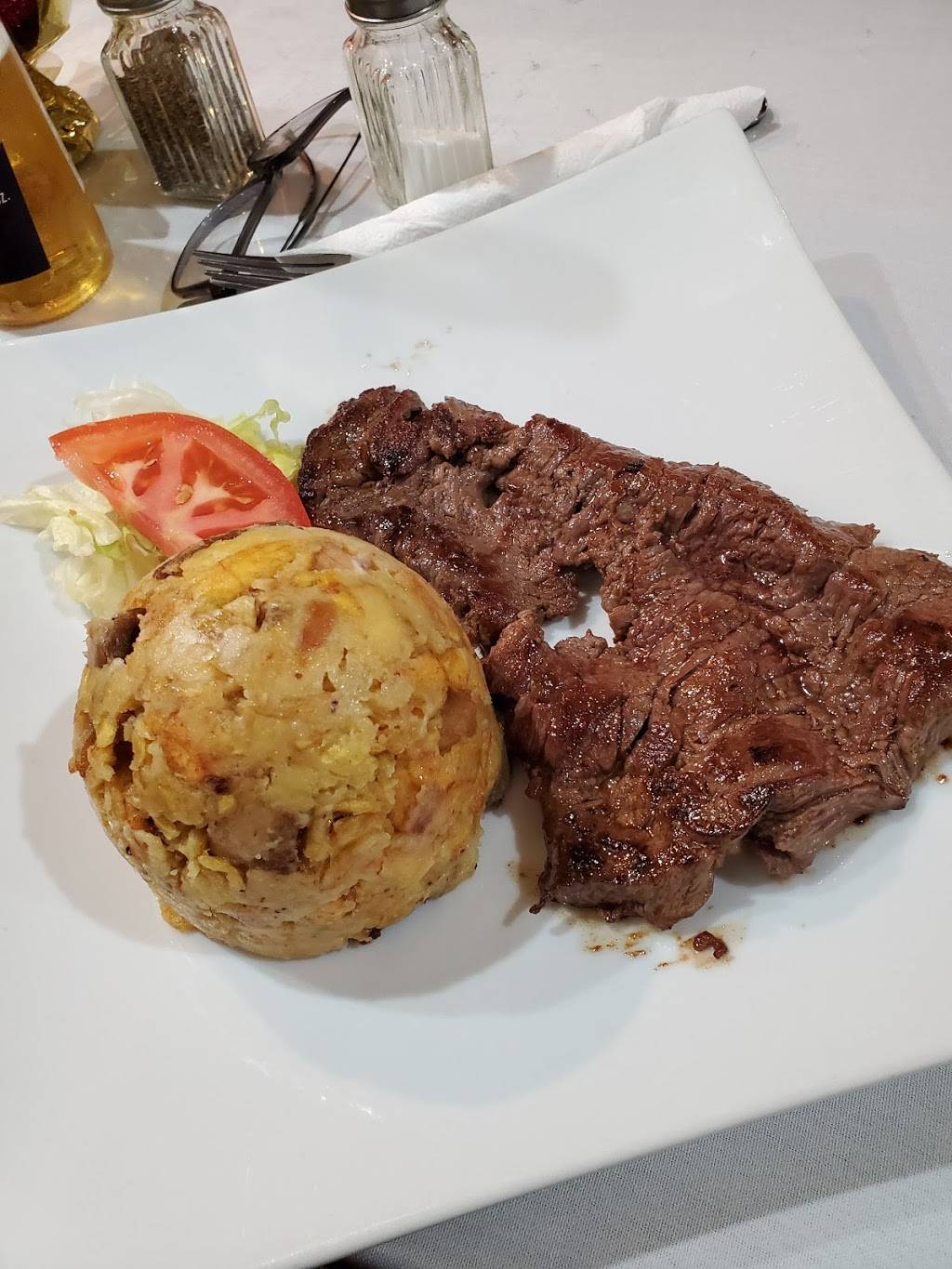 Mofongo House Restaurant | restaurant | 203 Adams St, Boston, MA 02122, USA | 6175060826 OR +1 617-506-0826