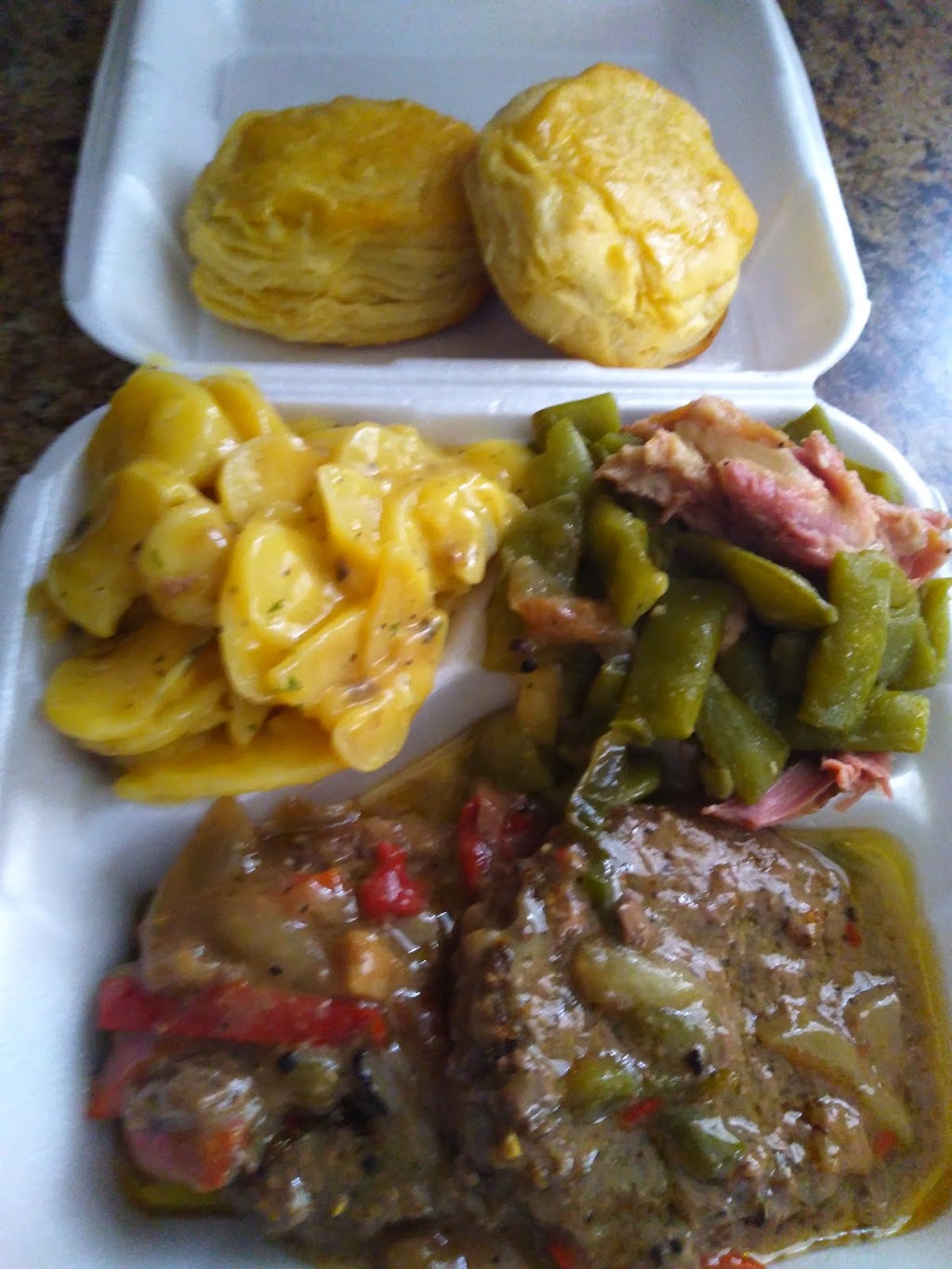 Dancing FLAVRZ | restaurant | 1476 Galveston St, Memphis, TN 38114, USA | 9012479807 OR +1 901-247-9807