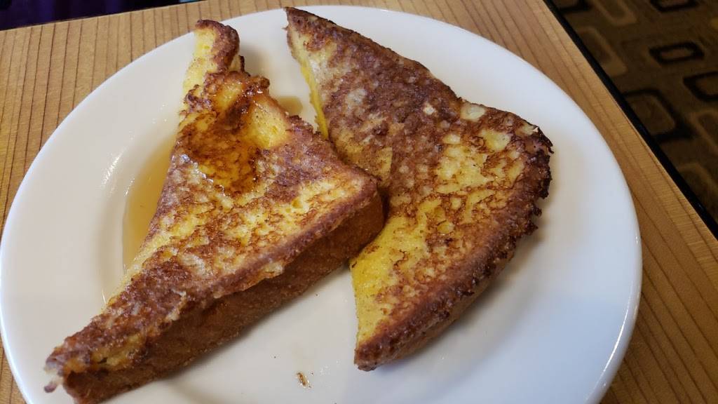 Omega Restaurant & Bakery | bakery | 9100 W Golf Rd, Niles, IL 60714, USA | 8472967777 OR +1 847-296-7777