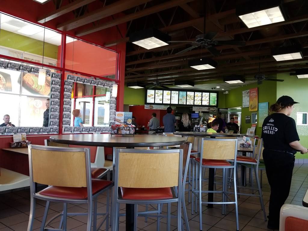 Del Taco | meal takeaway | 2000 S 3230 W, Salt Lake City, UT 84104, USA | 8019529037 OR +1 801-952-9037