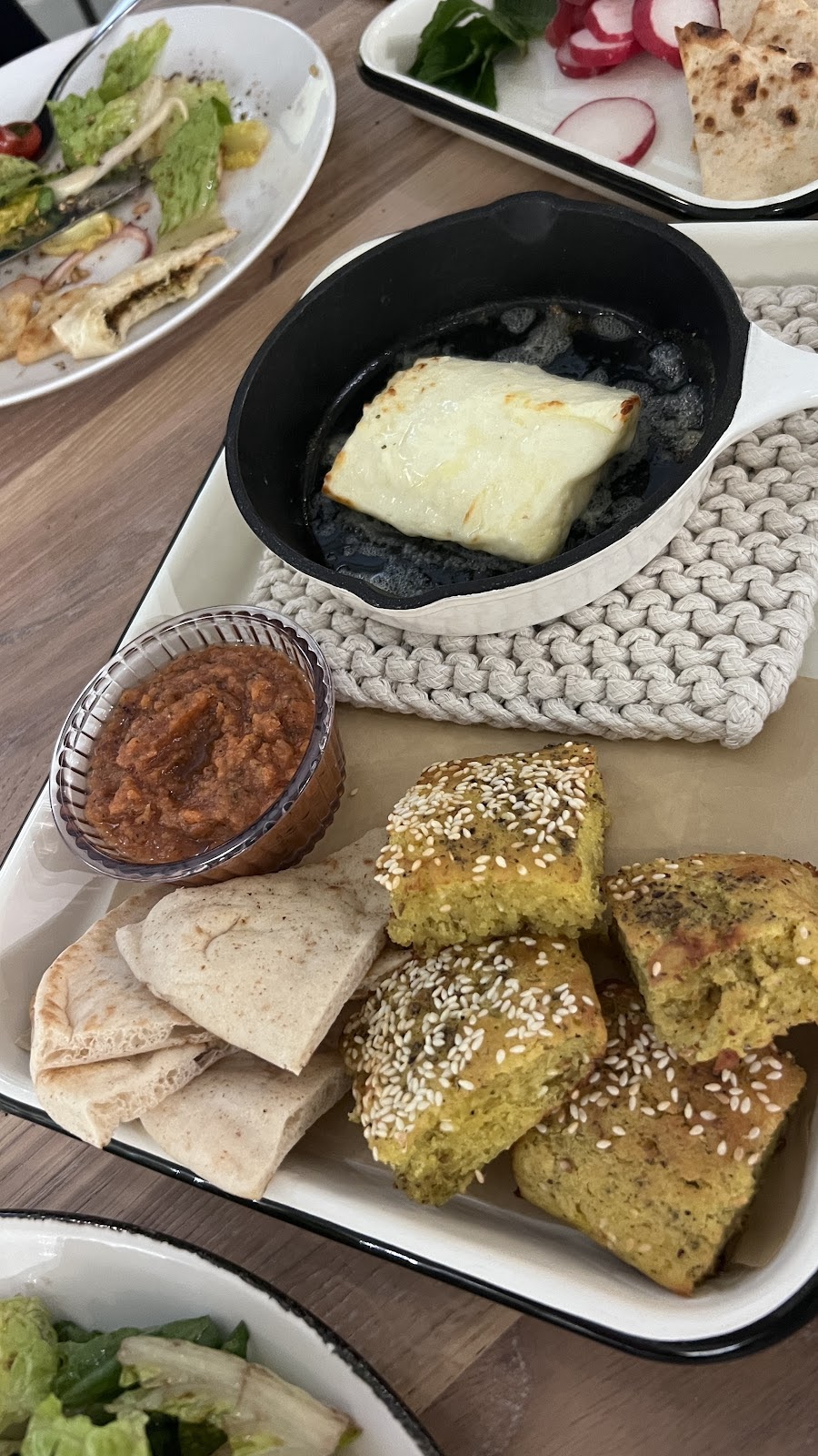 Zazzy | restaurant | 1025 N Fillmore St suite j, Arlington, VA 22201, USA | 7035120002 OR +1 703-512-0002