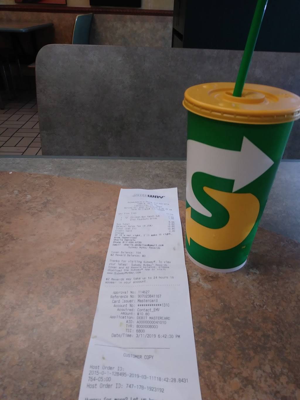 Subway | restaurant | 2123 Greenville Ave, Dallas, TX 75206, USA | 2148239898 OR +1 214-823-9898