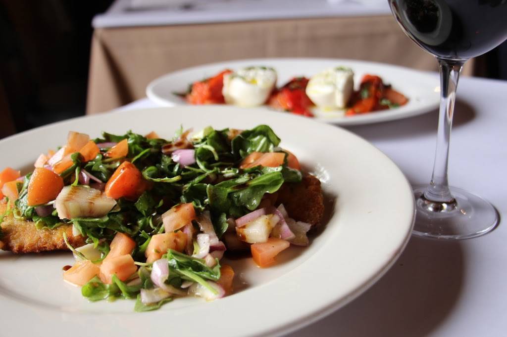 Filomenas | restaurant | 1039 Hempstead Turnpike, Franklin Square, NY 11010, USA | 5164374919 OR +1 516-437-4919