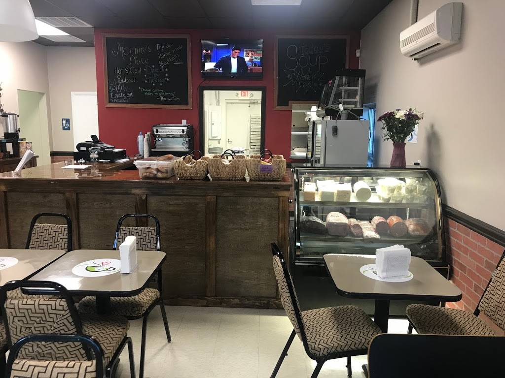 Mommas Place | restaurant | 2210 India Hook Rd #101, Rock Hill, SC 29732, USA | 8033282233 OR +1 803-328-2233