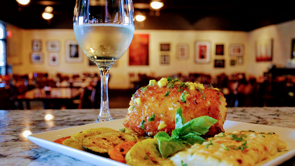 Mezza Grille | restaurant | 6100 Westheimer Rd, Houston, TX 77057, USA | 7133342000 OR +1 713-334-2000