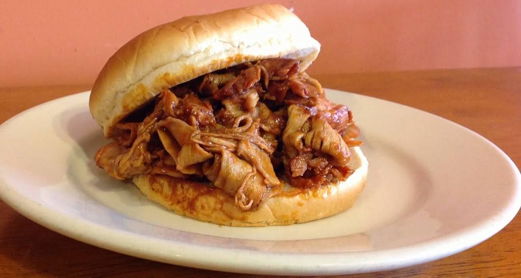 Eatz on Moore Street | restaurant | 17 Moore St, Bristol, VA 24201, USA | 2765914755 OR +1 276-591-4755