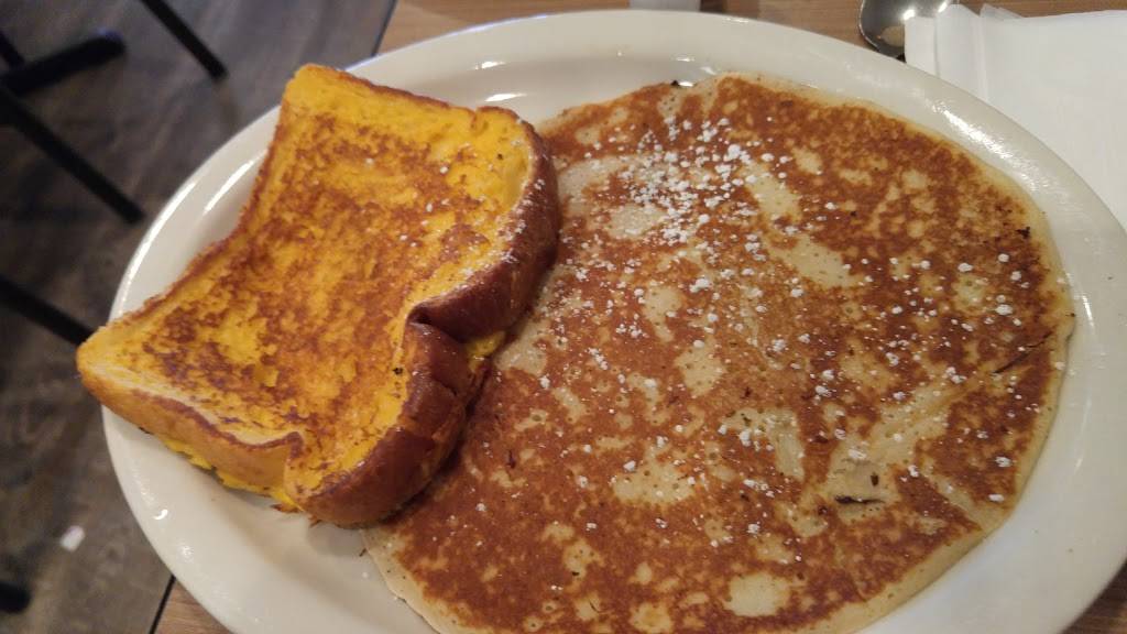 Le Restaurant Du Carrefour | restaurant | 505 Avenue Béthany, Lachute, QC J8H 4A6, Canada | 4504093229 OR +1 450-409-3229