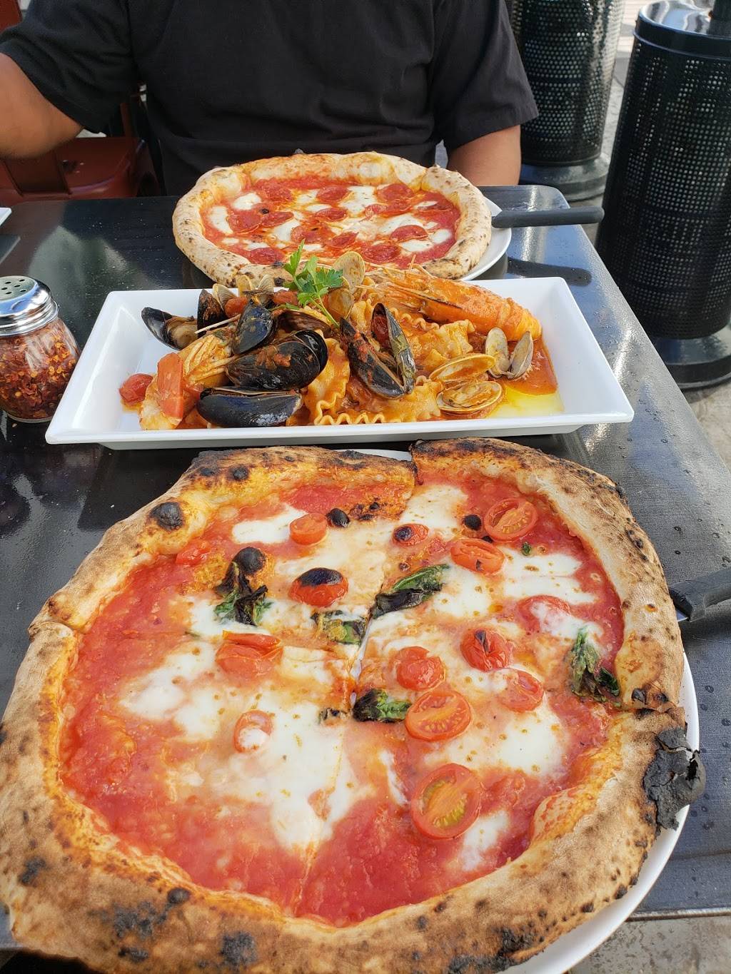 Buona Forchetta - Encinitas | restaurant | 250 N Coast Hwy 101, Encinitas, CA 92024, USA | 7607048070 OR +1 760-704-8070