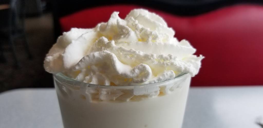 Schoops Hamburgers | restaurant | 5701 W Monee Manhattan Rd #101, Monee, IL 60449, USA | 7085346000 OR +1 708-534-6000