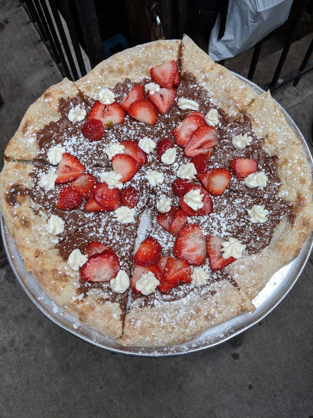 Lindustrie pizzeria | restaurant | 254 S 2nd St, Brooklyn, NY 11211, USA | 7185990002 OR +1 718-599-0002