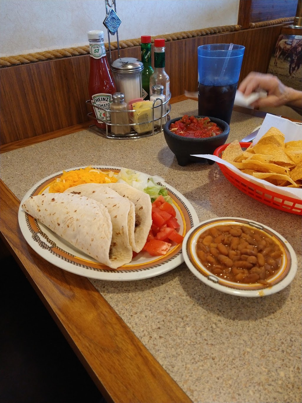 Cooks Restaurant | restaurant | 4720 Mabry Dr, Clovis, NM 88101, USA | 5757629423 OR +1 575-762-9423