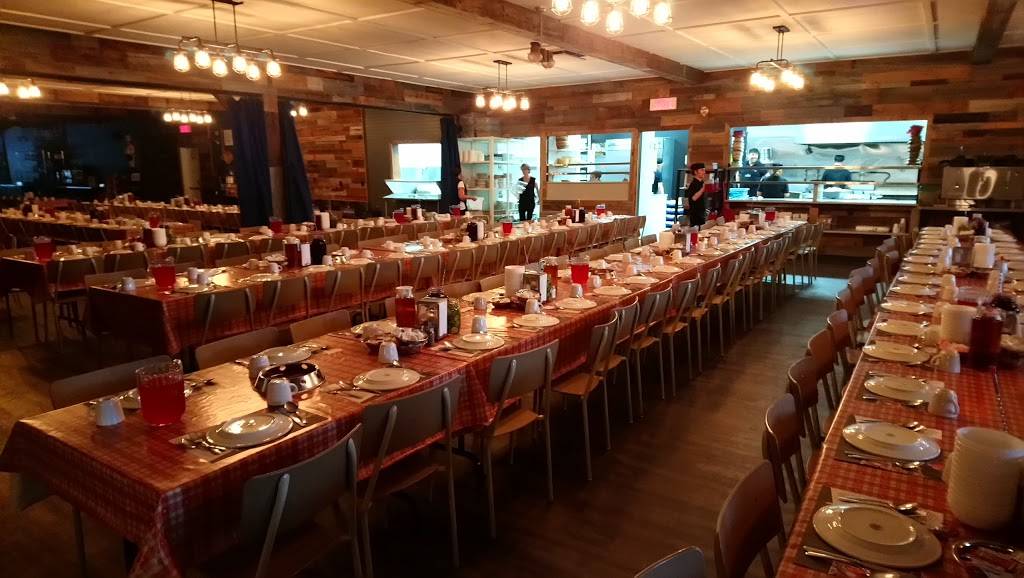 Érablière Raymond Meunier & Fils | restaurant | 325 Rang des Cinquante-Quatre, Richelieu, QC J3L 6R5, Canada | 4503470757 OR +1 450-347-0757