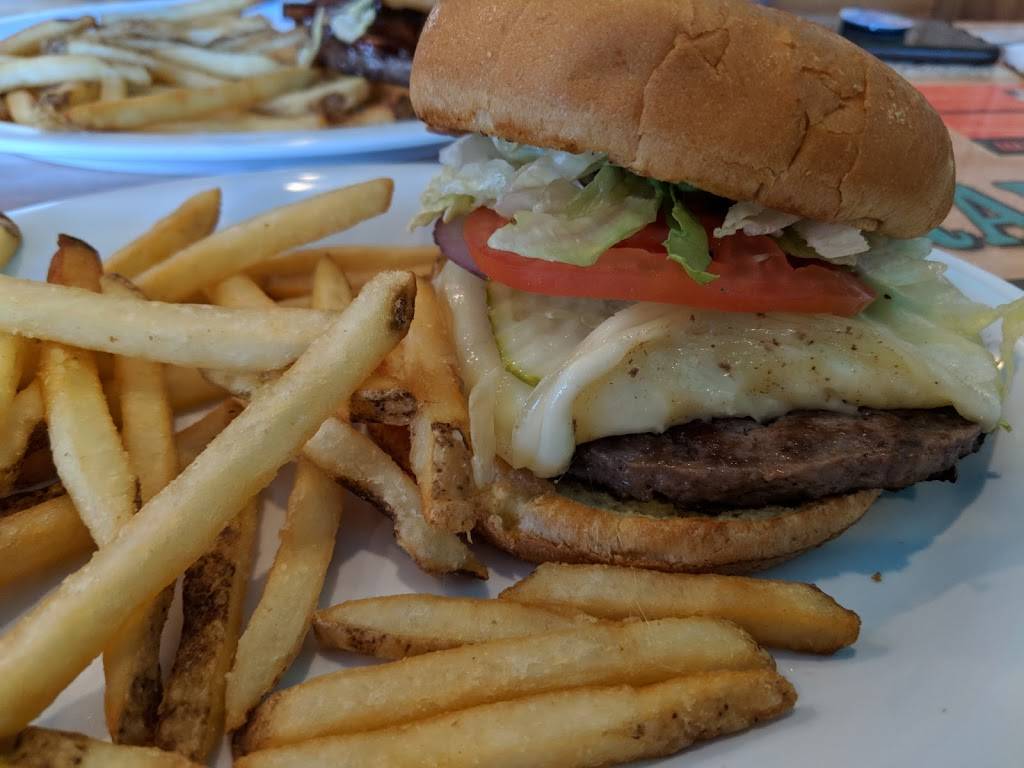 Beef O Bradys | restaurant | 20301 Grande Oak Blvd #108, Estero, FL 33928, USA | 2399494423 OR +1 239-949-4423