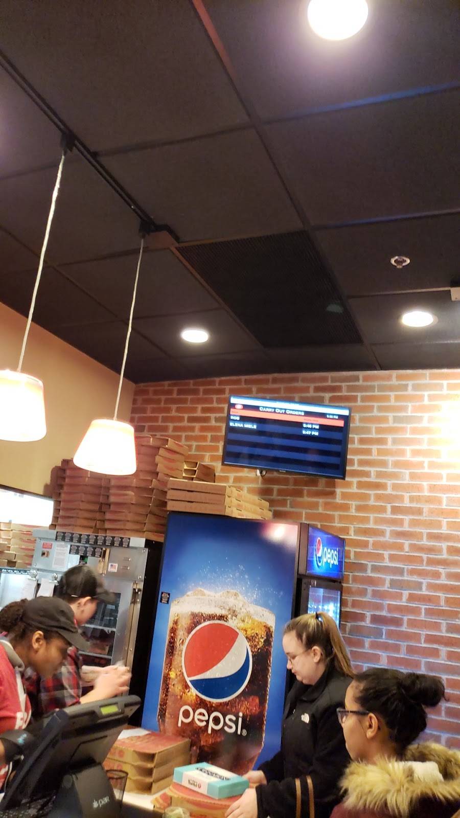 Pizza Hut | meal takeaway | 1565 Mineral Spring Ave, North Providence, RI 02904, USA | 4014378600 OR +1 401-437-8600