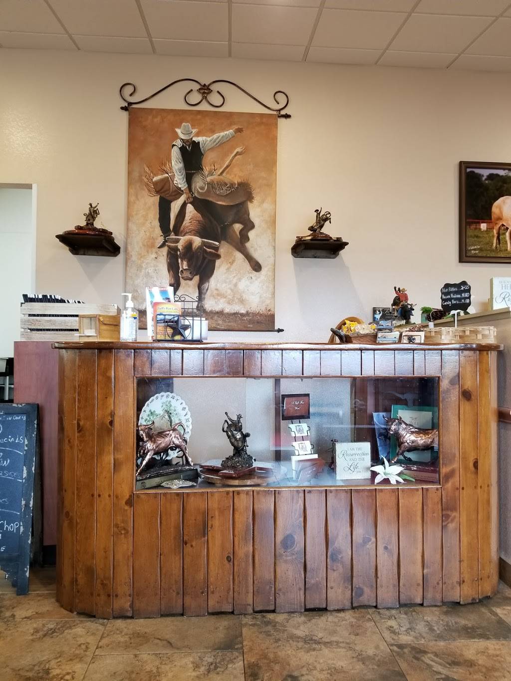 The Bulls Pen Cafe | restaurant | 717 N Bryan Belt Line Rd, Mesquite, TX 75149, USA | 9722039150 OR +1 972-203-9150