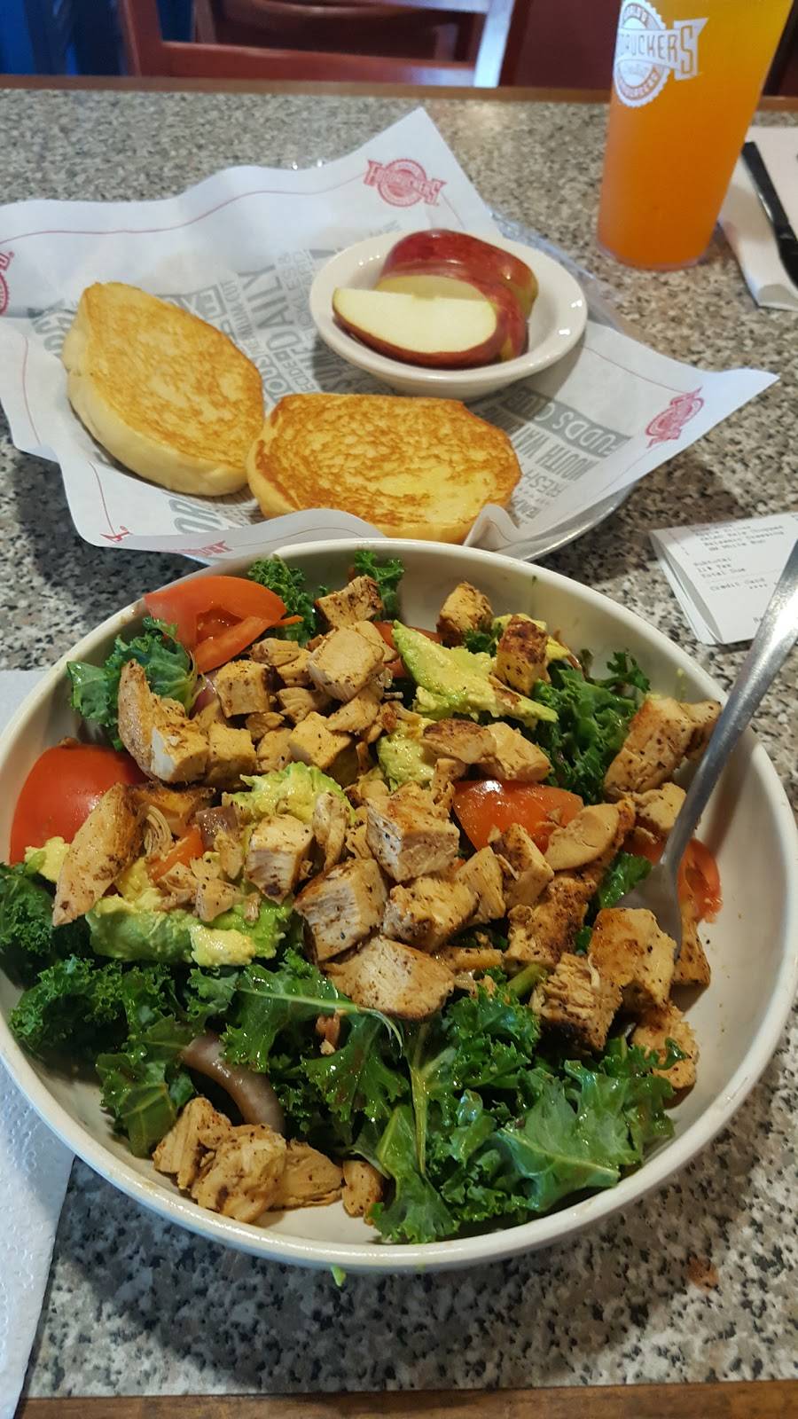 Fuddruckers | restaurant | 300 Town Center Rd, Matteson, IL 60443, USA | 7087477763 OR +1 708-747-7763