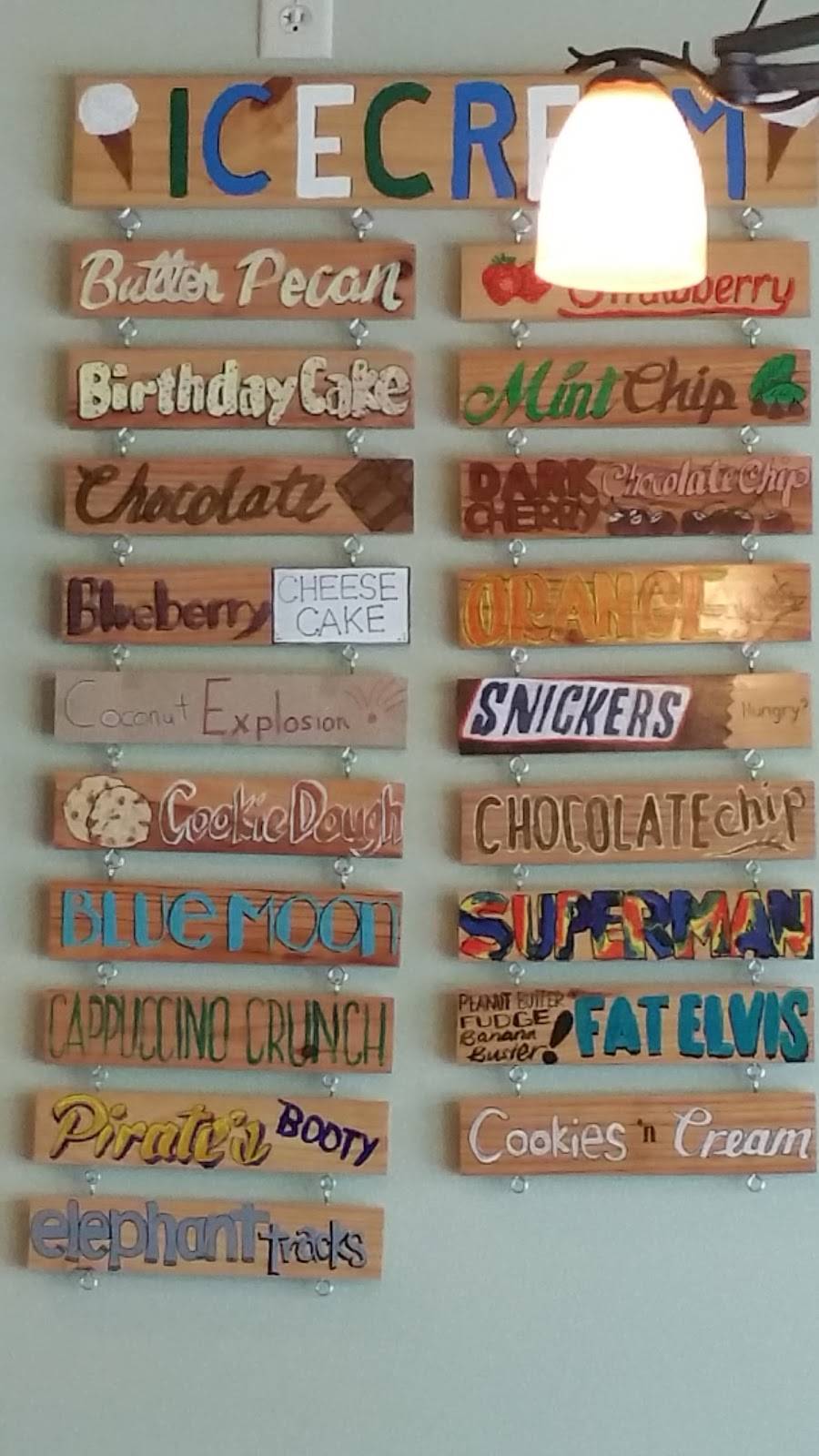 Timber Creek Pizza Co | restaurant | 134 E Lake St, Lake Mills, WI 53551, USA | 9206484277 OR +1 920-648-4277