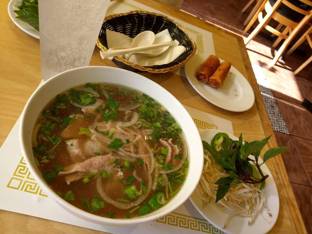 We Love Pho 2 | restaurant | 4501 E Carson St # 110, Long Beach, CA 90808, USA | 5624257799 OR +1 562-425-7799