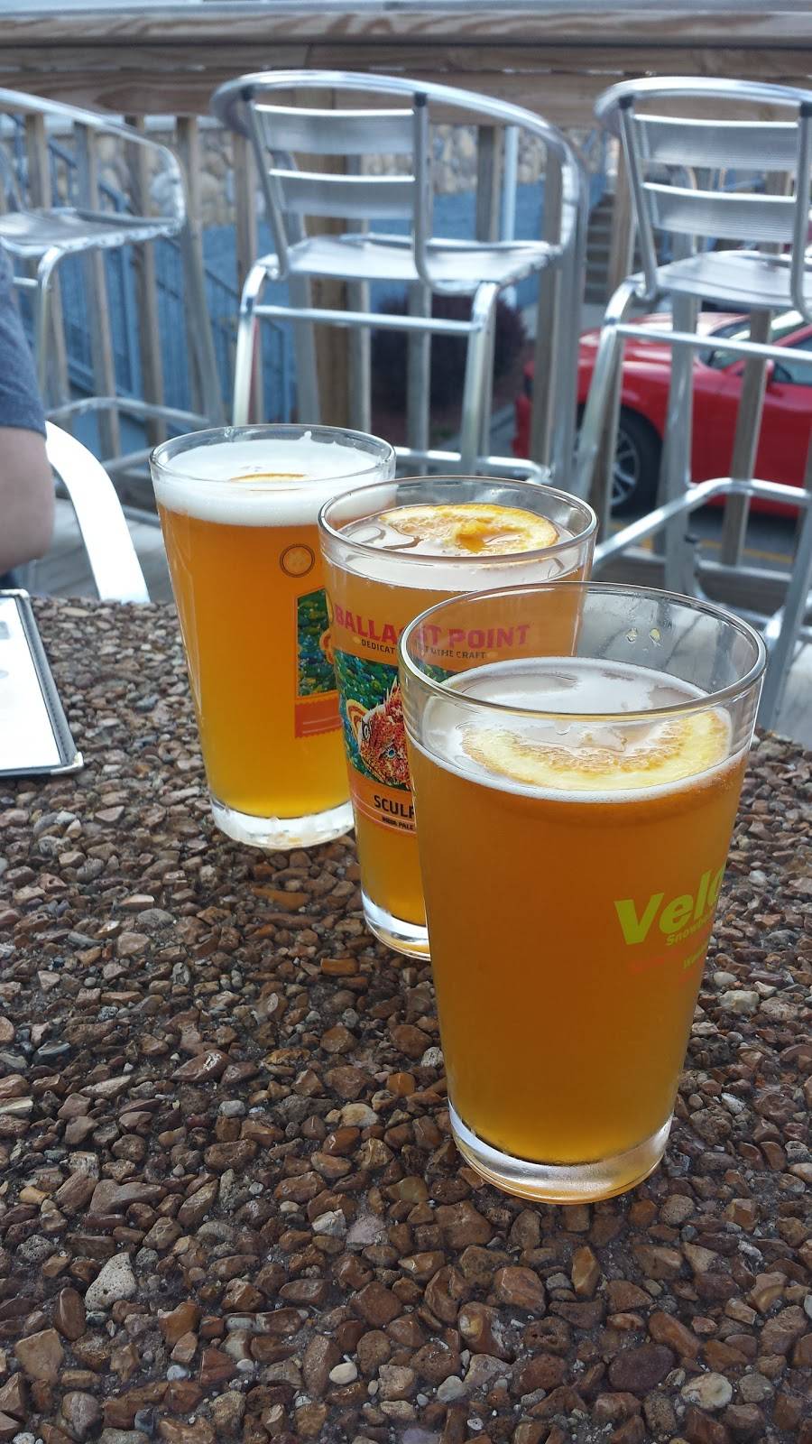 The Neighbors Bar & Grille | restaurant | s16w22255 Arcadian Ave, Waukesha, WI 53186, USA | 2624085872 OR +1 262-408-5872