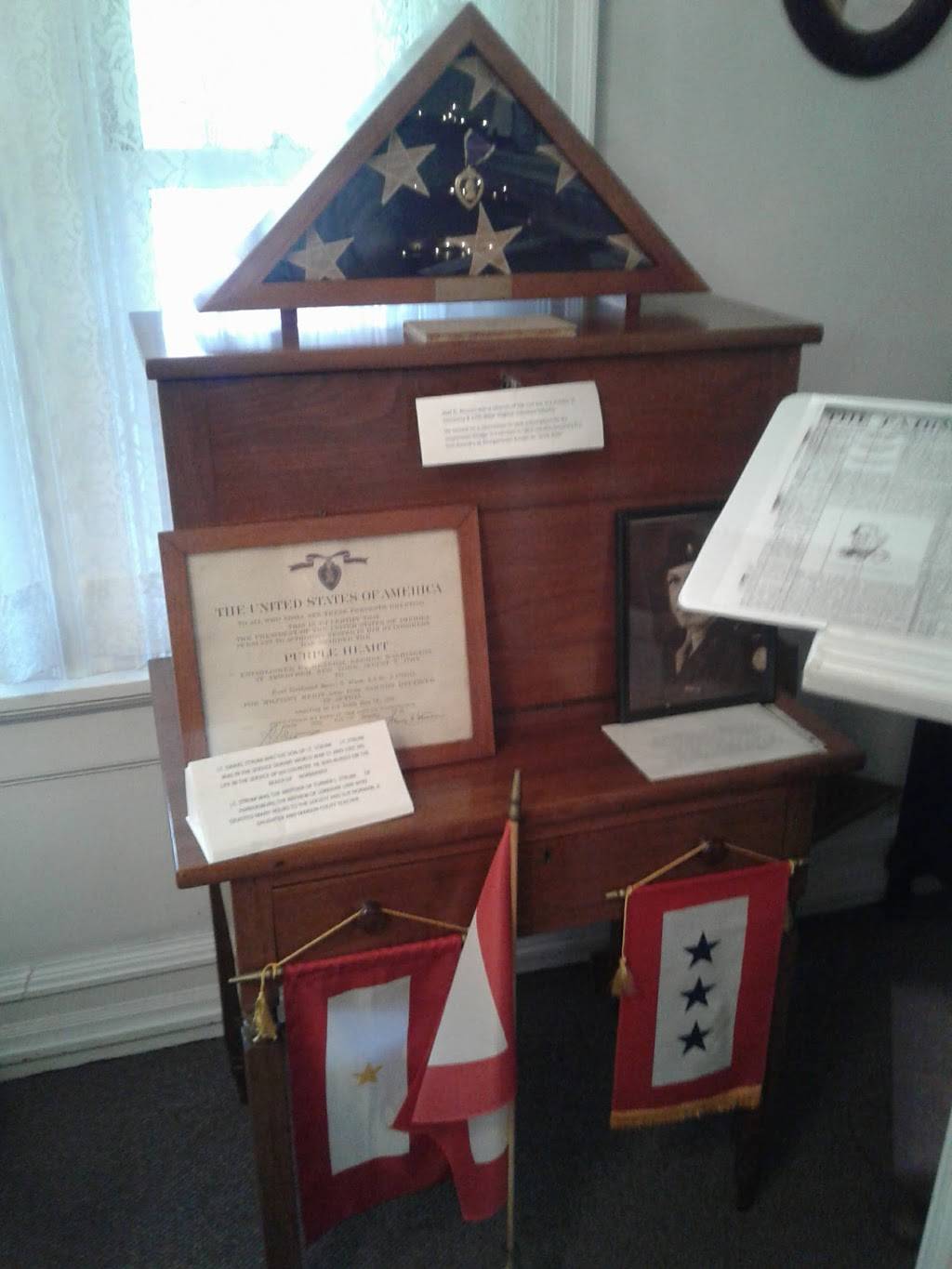 The Falcon Nest | restaurant | 715 Locust Ave, Fairmont, WV 26554, USA | 3043689395 OR +1 304-368-9395