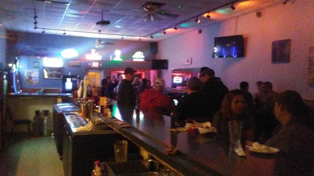 Rantoul Public House | restaurant | 108 N Garrard St, Rantoul, IL 61866, USA | 2172829537 OR +1 217-282-9537