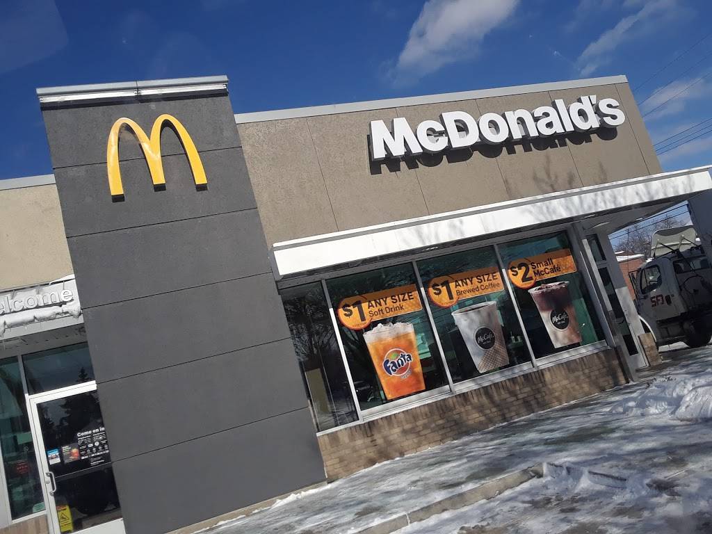 McDonalds | cafe | 7300 Wyoming Ave, Dearborn, MI 48126, USA | 3139312915 OR +1 313-931-2915