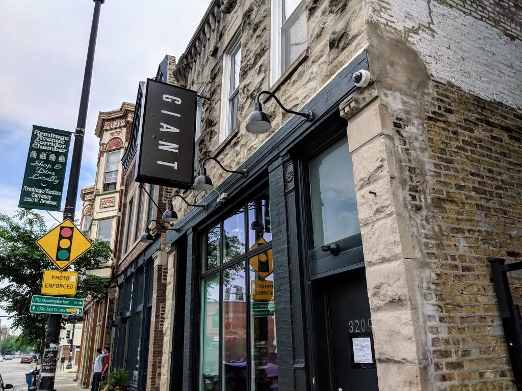 Giant | restaurant | 3209 W Armitage Ave, Chicago, IL 60647, USA | 7732520997 OR +1 773-252-0997