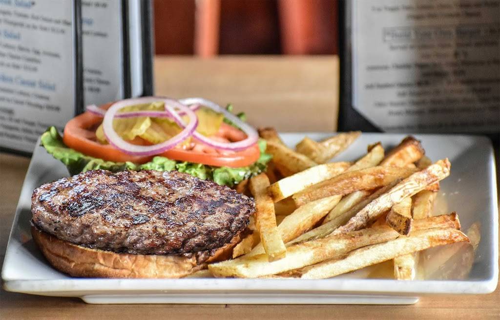 Backspin Texas Sports Bar & Grill | restaurant | 5000 W Slaughter Ln #206, Austin, TX 78749, USA | 5122829206 OR +1 512-282-9206