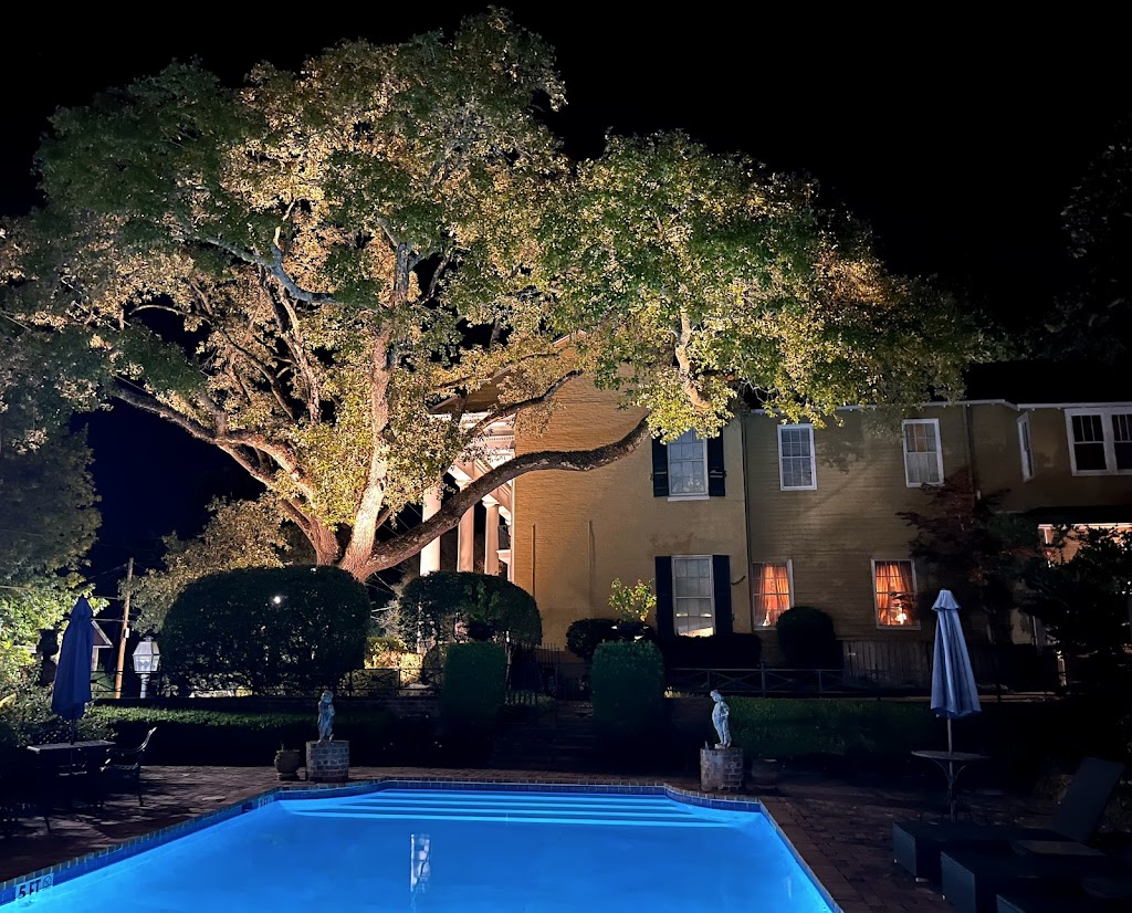 Anchuca | restaurant | 1010 1st E St, Vicksburg, MS 39183, USA | 6016610111 OR +1 601-661-0111