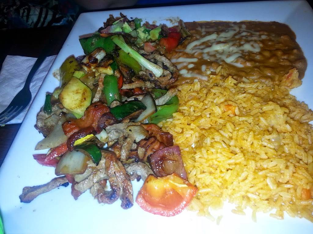 Chipotle Mexican Grill | restaurant | 120 S Equity Dr Ste A, Smithfield, NC 27577, USA | 9199341002 OR +1 919-934-1002