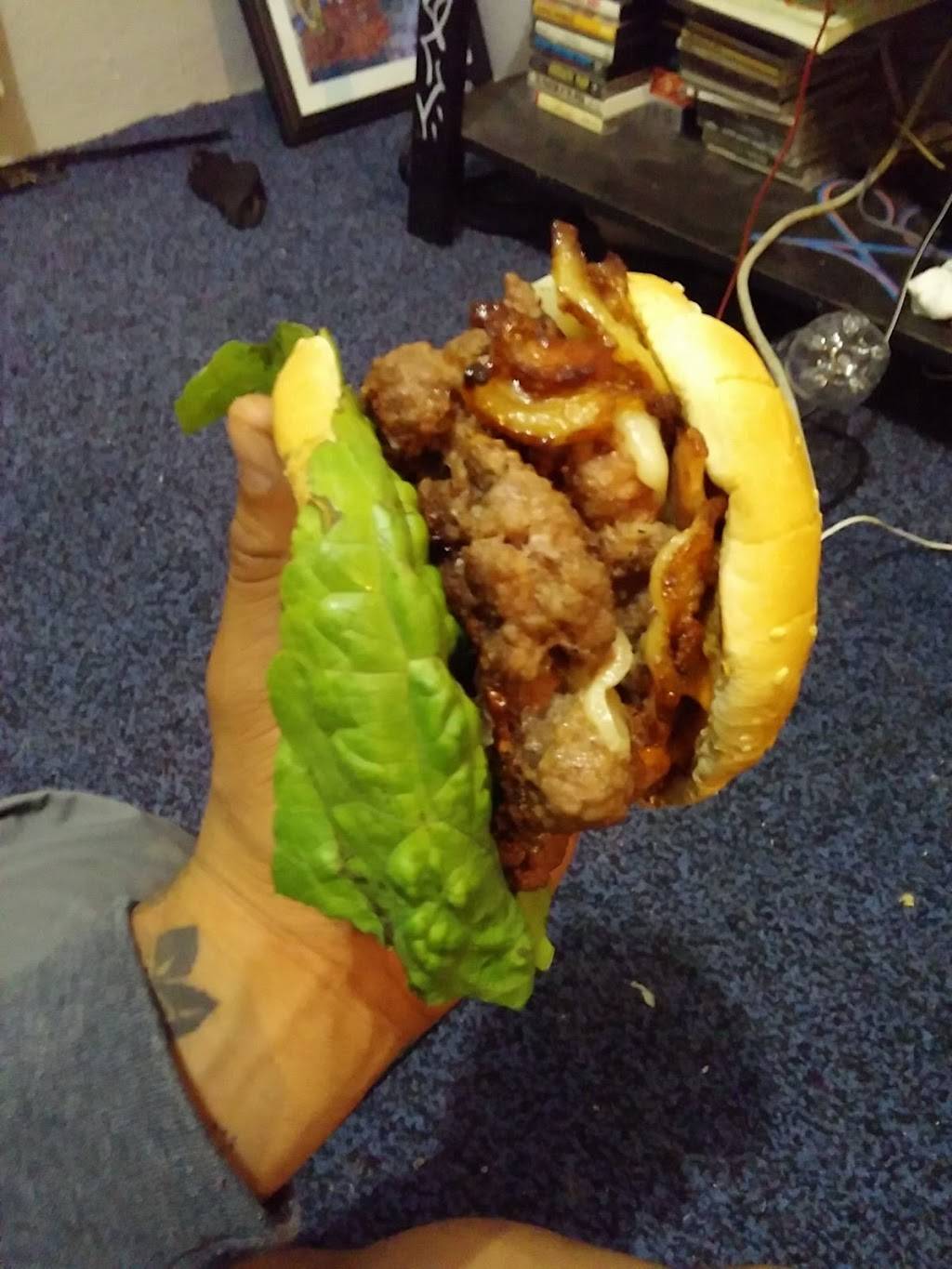 Mother burgers | restaurant | Calle D 136, Roberto de la Madrid, 22435 Tijuana, B.C., Mexico | 016642923658 OR +52 664 292 3658