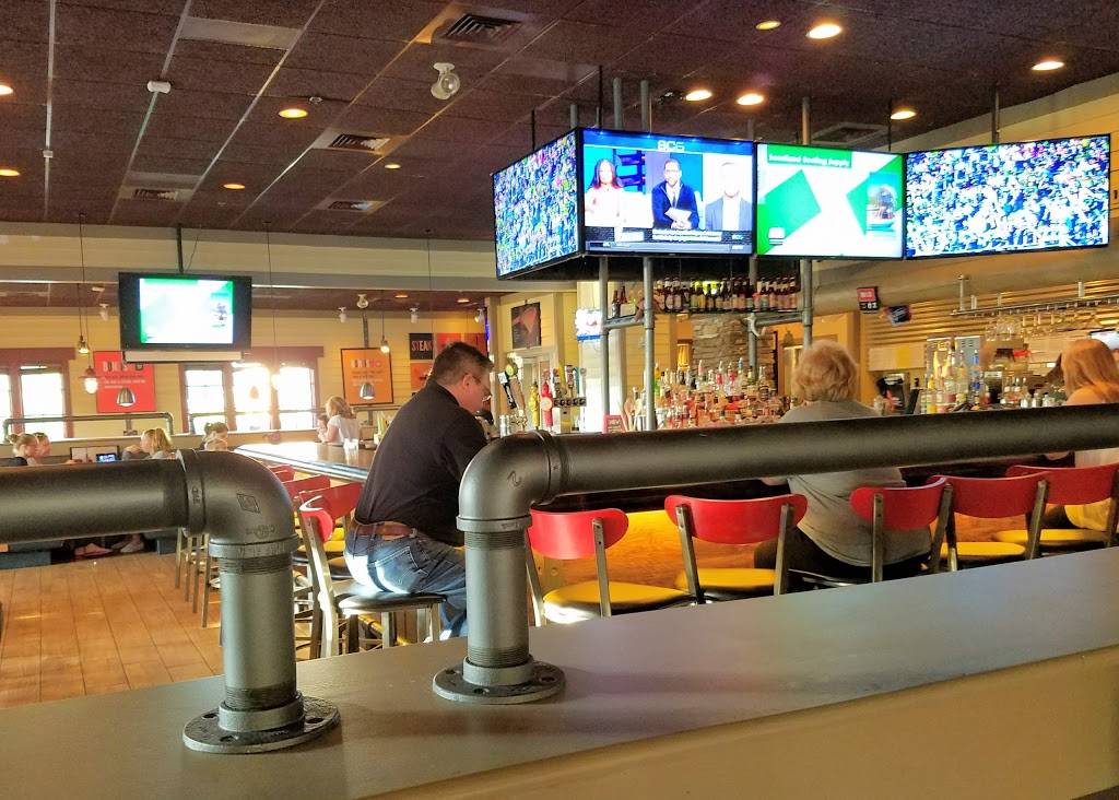 Smokey Bones Bar & Fire Grill | meal takeaway | 1000 WP Ball Blvd, Sanford, FL 32771, USA | 4076888227 OR +1 407-688-8227