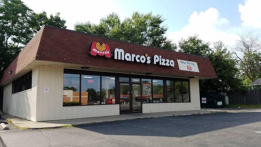 Marcos Pizza | meal delivery | 5001 Brandt Pike, Huber Heights, OH 45424, USA | 9372361400 OR +1 937-236-1400
