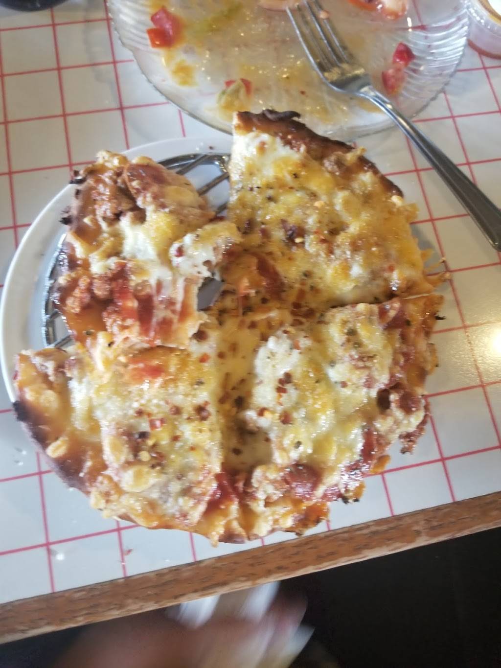 Aurelios Pizza | restaurant | 1900 N Main St, Crown Point, IN 46307, USA | 2196629900 OR +1 219-662-9900